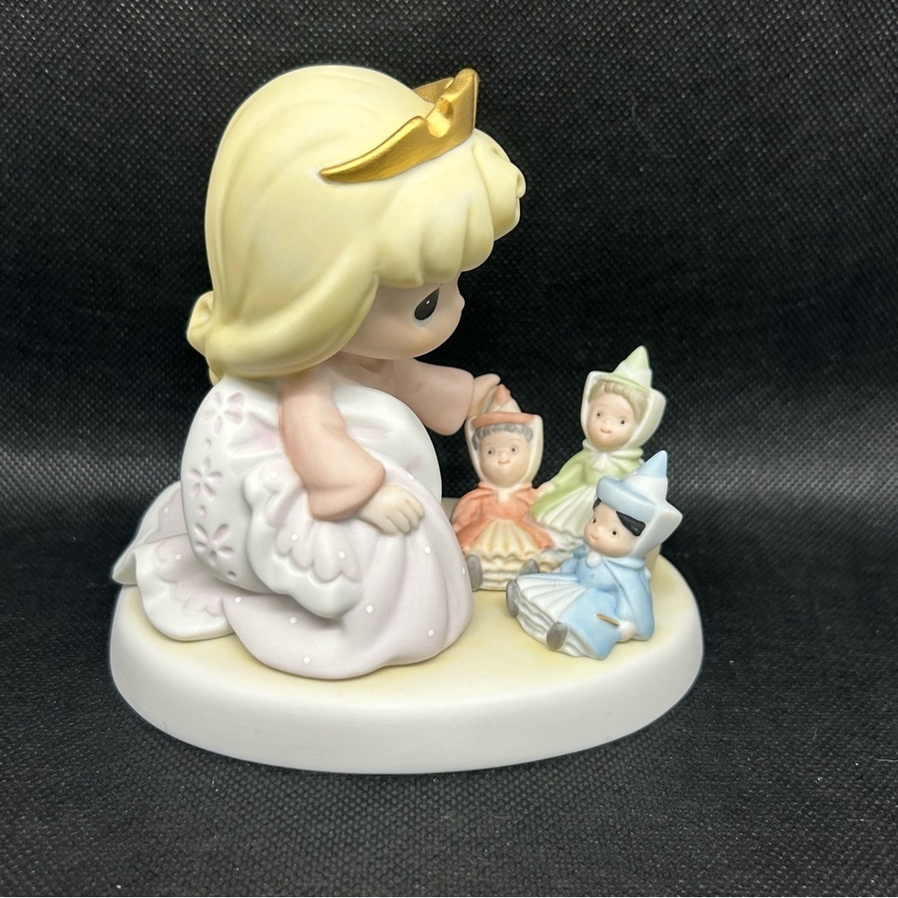 Disney Precious Moments “Dreams Really Do Come True" figurine